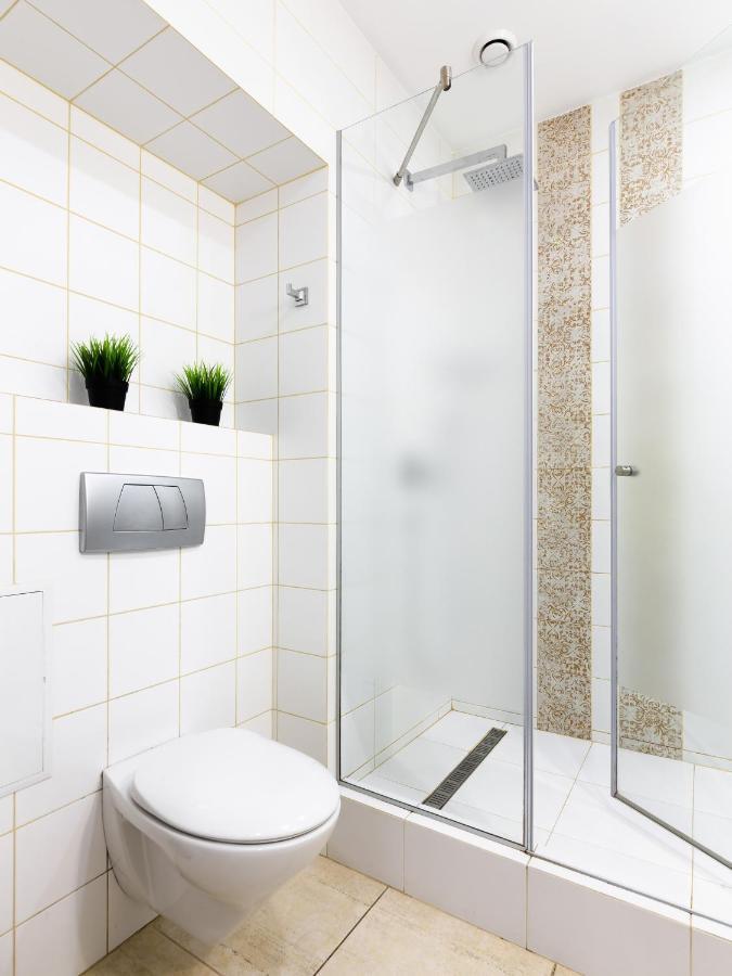 Lion King Krakivska Apartment Лвив Екстериор снимка