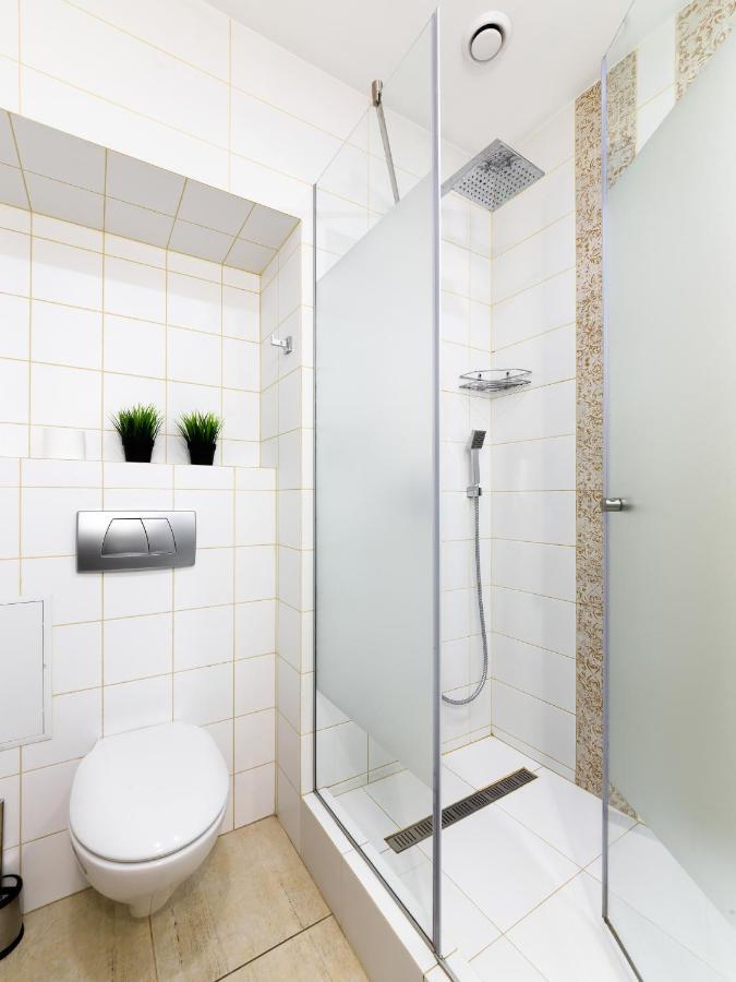 Lion King Krakivska Apartment Лвив Екстериор снимка