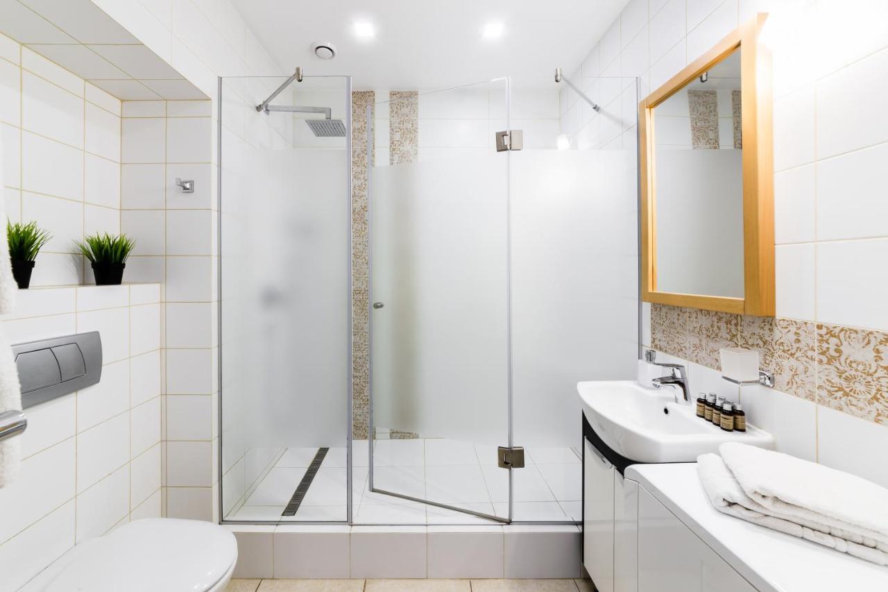 Lion King Krakivska Apartment Лвив Екстериор снимка