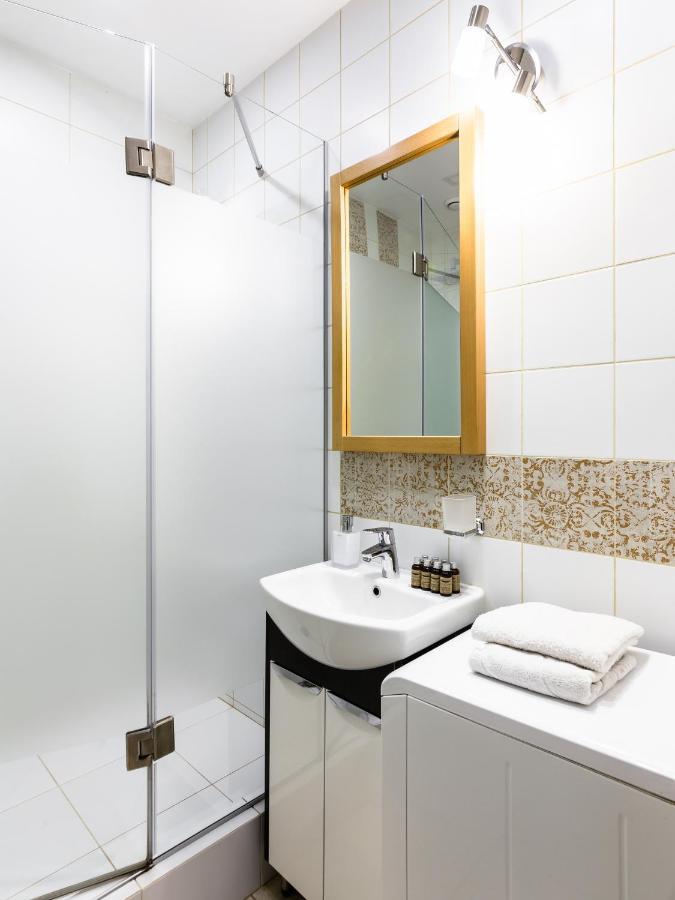 Lion King Krakivska Apartment Лвив Екстериор снимка